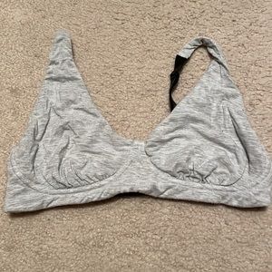 Grey Unlined MeUndies Size L Lounge Bra
